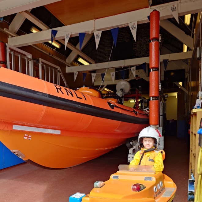 Lemonade for Lifeboats